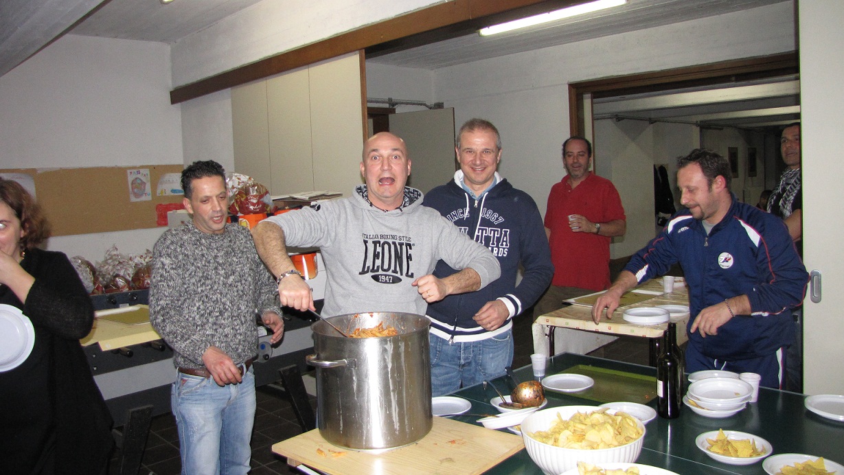 Caricamento immagine in corso...